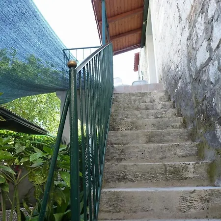 Kairos Apartment