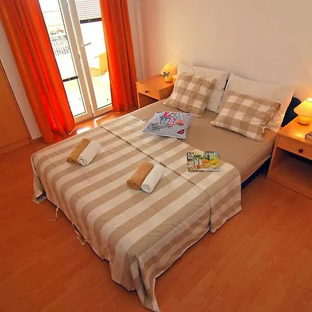 Apartment Kairos *