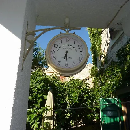 Kairos Appartement *